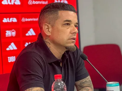 D'Alessandro despista sobre futuro de Roger Machado