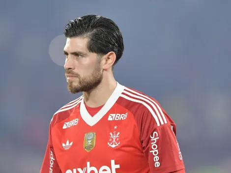 Torcida aponta falha de Rossi no gol do Vasco contra Flamengo