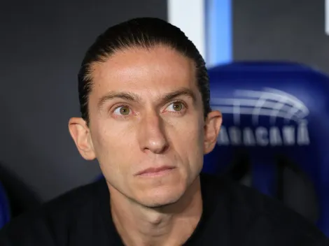 Filipe Luís irá barrar Luiz Araújo contra o Estudiantes e mantém ataque