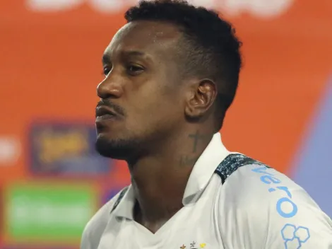 Grêmio pode renovar com Edenílson com diminuição salarial