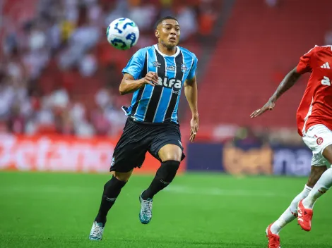 Carlos Vinícius desfalca o Grêmio por lesão muscular