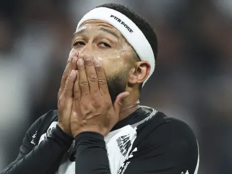 Corinthians avalia Depay e pode perder atacante contra Flamengo