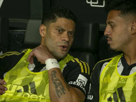 Atlético-MG vai à CBF para reclamar de cartão a Hulk