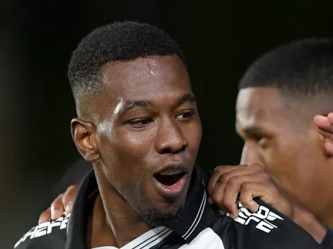 Cuesta tem lesão e é dúvida contra o Palmeiras