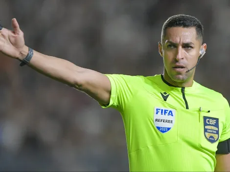 CBF escala árbitro Rodrigo Pereira para Bahia x Flamengo