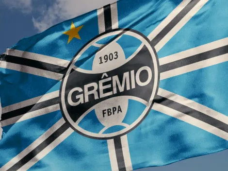 Grêmio irá receber taça da Supercopa conquistada em 1990