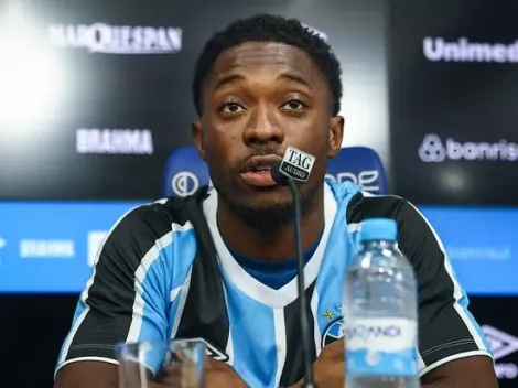 Amuzu dispara contra árbitros e reclama de decisões contra Grêmio