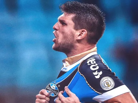 Torcedores pedem aposentadoria de Kannemann: "Acabou"