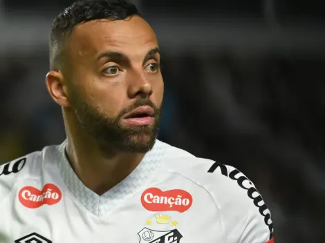 Guilherme vive momento crítico e queda de desempenho no Santos