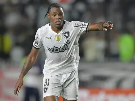 Kaio Pantaleão, do Botafogo, é operado após grave lesão no joelho