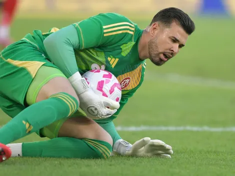 Torcida do Internacional elogia Ivan após atuação contra o Fluminense