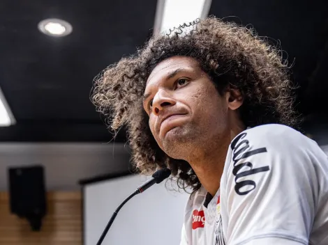 Arão desabafa e explica polêmica sobre lesão que sofreu no Santos