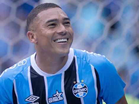 No Grêmio, Carlos Vinícius alcança melhor média que a de 2024