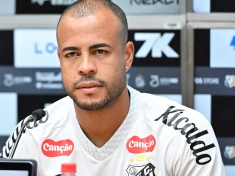 Mayke trabalha duro para voltar ao time titular do Santos