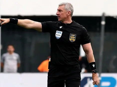 Cartões de Daronco revoltam torcida do Santos contra o Fortaleza