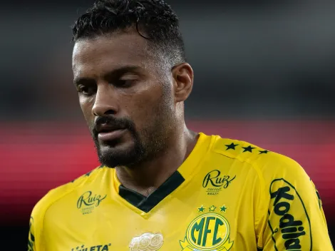 Reinaldo se revolta com arbitragem de Fluminense x Mirassol