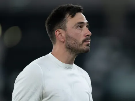 Botafogo enfrenta o Vitória no Brasileirão com seis titulares pendurados