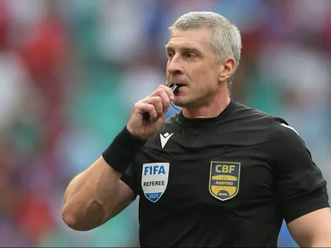 Anderson Daronco apita Vitória x Botafogo e torcedores se dividem