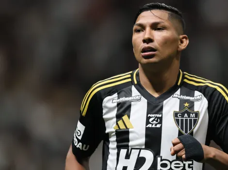 Rony comemora gols e vitória do Atlético-MG sobre o Sport