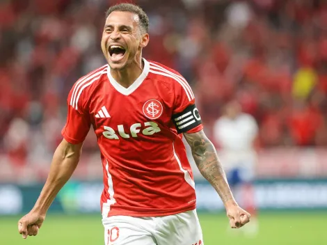 Inter encaminha renovação com Alan Patrick até 2027