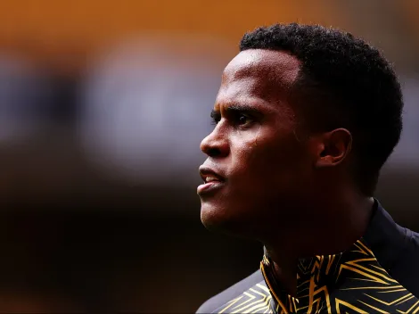 Flamengo decide pagar R$ 100 milhões para anunciar Arias e mais dois