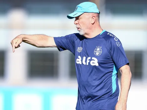 Felipão defende renovação de Mano Menezes: "Espetacular"