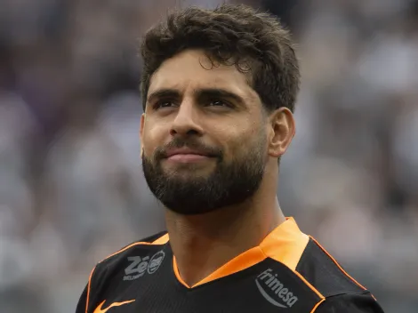 Corinthians avalia volta de Pedro Raul sob duas condições