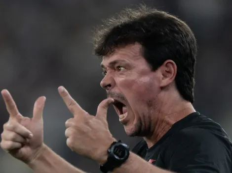 Fernando Diniz tem reunião cara a cara com elenco do Vasco