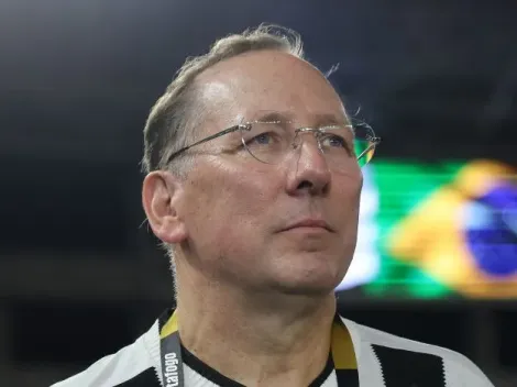 Textor é impedido de vender jogadores e toma decisão contra associativo