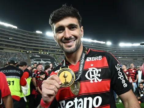 Arrascaeta fala em encerrar carreira no Flamengo e cobra renovação de Filipe Luís