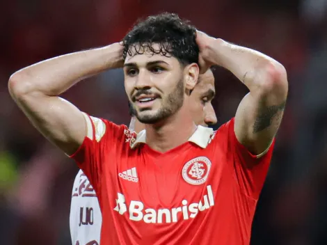 Johnny Cardoso manda apoio ao Internacional em momento de risco no ano