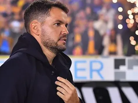 Flamengo encara o Cruz Azul aos cacos e torcida exige demissão de Larcamón