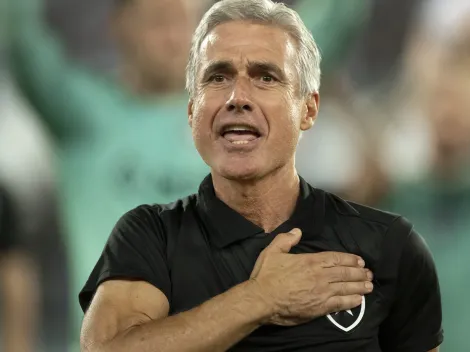 Por que Luís Castro ainda não assinou contrato com o Grêmio