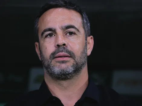 Torcedores do Botafogo pedem volta de Artur Jorge