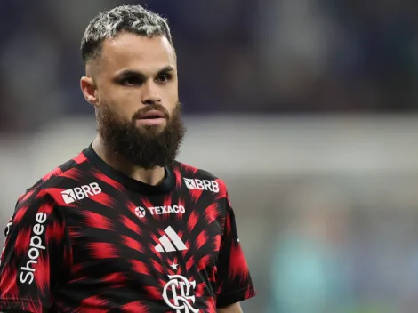 Santos monitora a situação de Michael e vê o Flamengo disposto a negociar o atacante