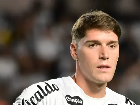 Independiente quer assinar com Rollheiser e Santos nega empréstimo