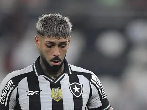 Alexander Barboza interessa a clube dos Emirados Árabes