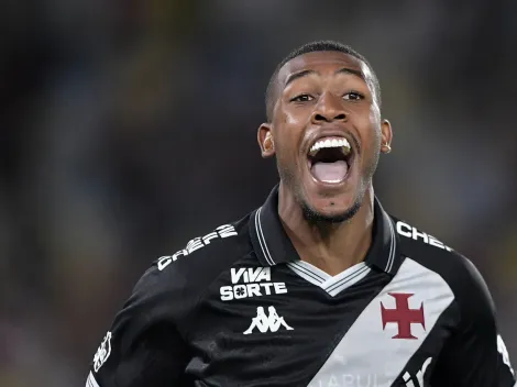 Vasco planeja “encher os cofres” e bater recorde com venda de Rayan, diz jornal espanhol