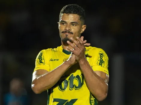 São Paulo negocia contratação de Lucas Ramon, lateral do Mirassol