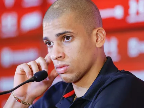 Internacional avança por Dória após saída de Vitão