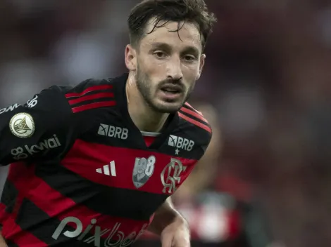 Matías Viña deixa o Flamengo e fecha com o River Plate