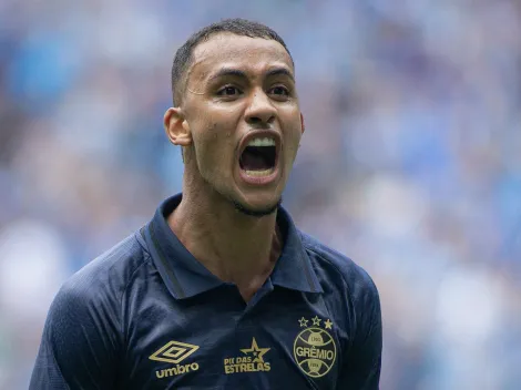 André Henrique pode permanecer no Grêmio