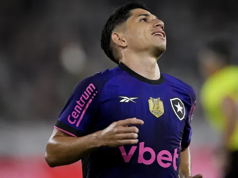 Fluminense e Botafogo avançam por Savarino