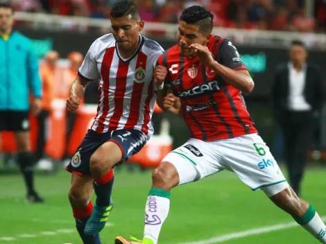 Chivas jugará con su playera titular ante Necaxa