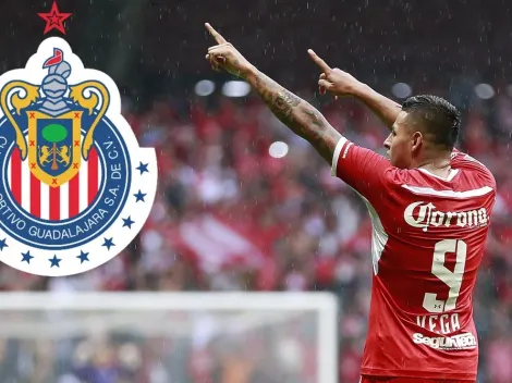 Dirigente de Toluca reconoció interés de Chivas por Alexis Vega