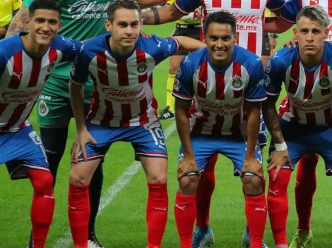 ¿Quién ocupará el puesto de Vega en el once inicial de Chivas?