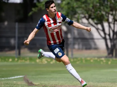 ¿Refuerzo? El goleador nato que tiene Chivas