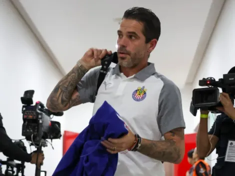 Critican que Chivas tenga más paciencia a Gago que a mexicanos