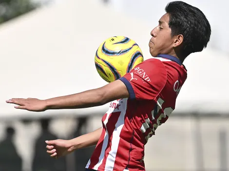 El juvenil de Chivas que tiene como ídolo al Piojo Alvarado