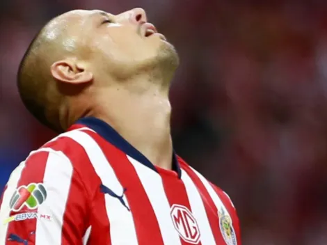 Ex-Chivas defiende a CH14: "El menos culpable es Chicharito"